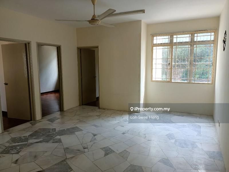 Pangsapuri untuk Dijual di Semarak Apartment, Taman Putra Perdana oleh Loh Swee Heng - iProperty.com.my