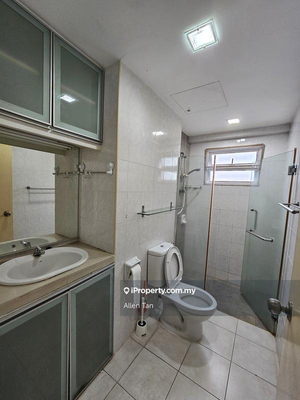 Condominium for Sale in Sterling by Allen Tan - iProperty.com.my