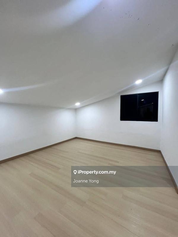 Rumah Berkembar untuk Dijual di Taman Bunga Ros, Tebrau oleh Joanne Yong - iProperty.com.my