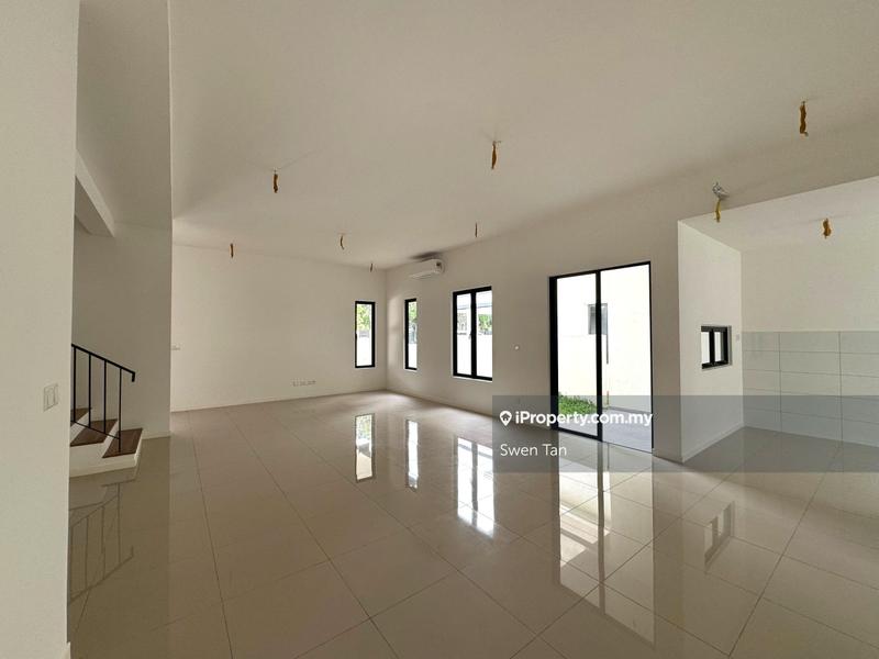 Rumah Teres 2-Tingkat untuk Dijual di Bandar Tropicana Aman, Telok Panglima Garang oleh Swen Tan - iProperty.com.my
