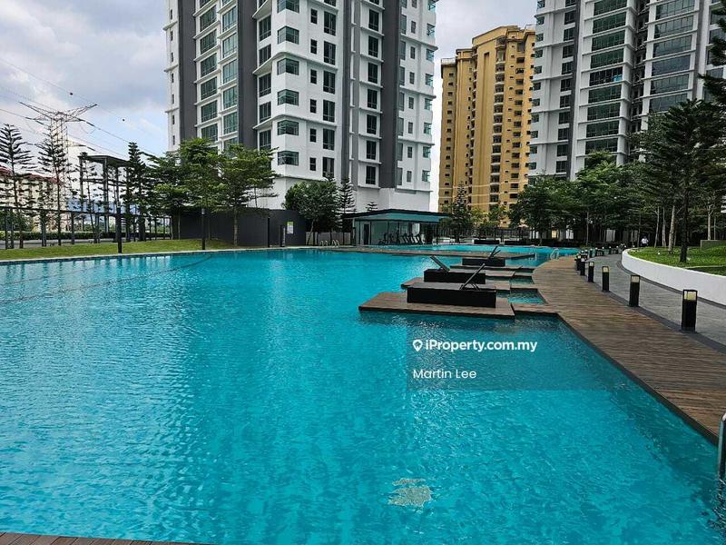 Condominium for Rent in D'Rapport by Martin Lee - Pool - iProperty.com.my
