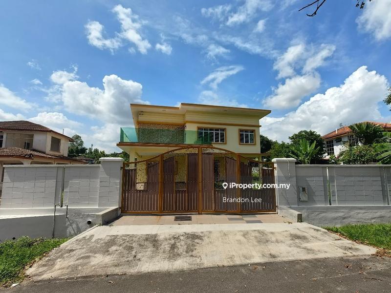 Bungalow House untuk Dijual di Bandar Rinching Seksyen 3, Semenyih oleh Brandon Lee - iProperty.com.my
