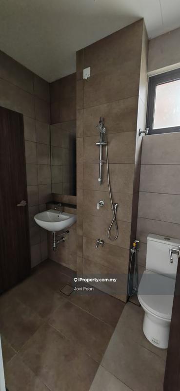 Rumah Teres untuk Dijual di U16, Elmina Gardens, Shah Alam oleh Jovi Poon - iProperty.com.my