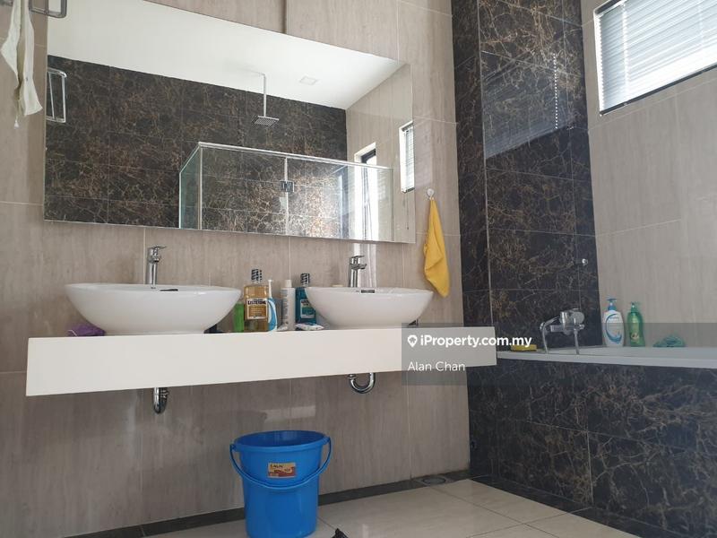 Rumah Berkembar untuk Dijual di 16 Sierra, Puchong oleh Alan Chan - iProperty.com.my