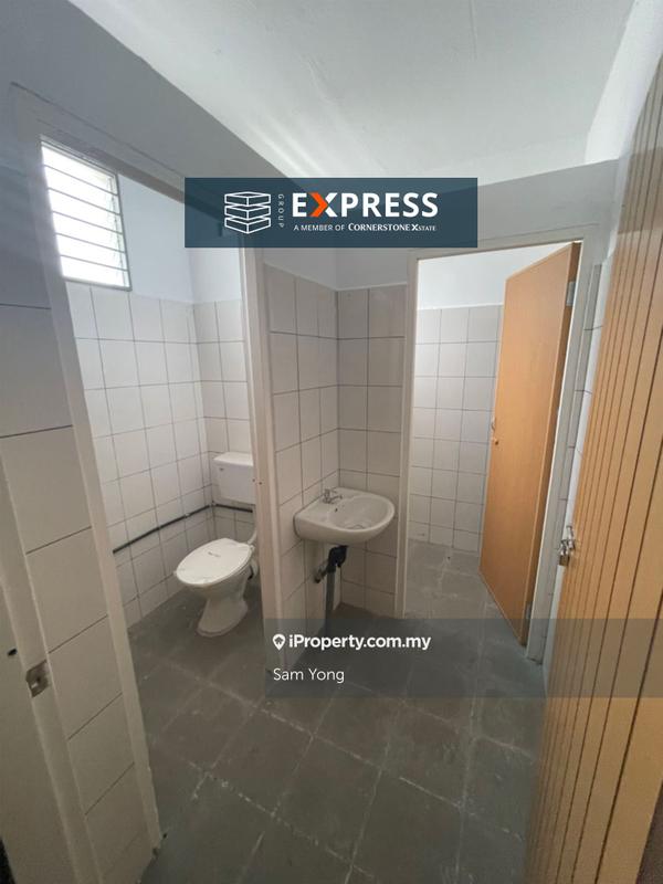 Commercial Bungalow for Sale in Single Storey Commercial Detached at Lutong Baru, Miri by Sam Yong - iProperty.com.my