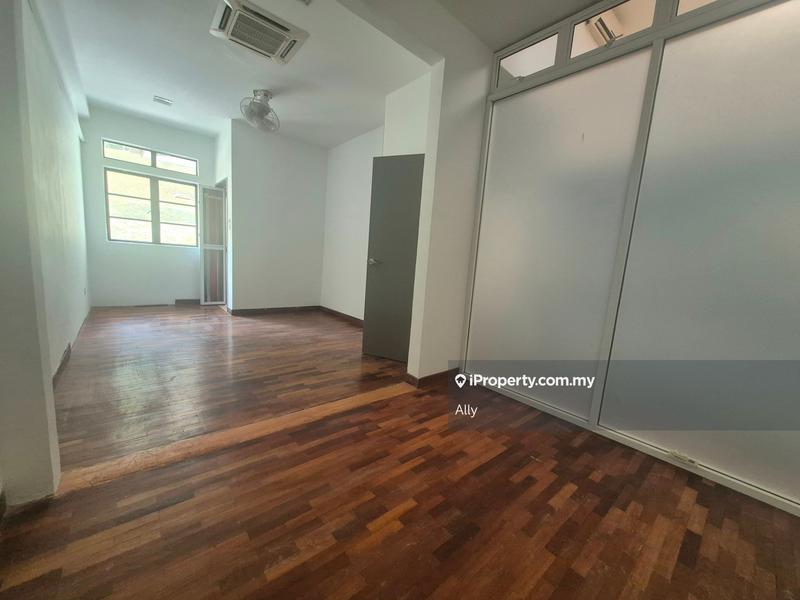 Rumah Berangkai 2 Tingkat untuk Dijual di Tropicana Golf & Country Resort, Tropicana oleh Ally - iProperty.com.my