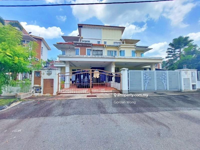 Semi-Detached House untuk Dijual di Taman Kipark, Puchong oleh Gordan Wong - iProperty.com.my
