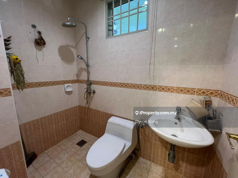 Banglo untuk Dijual di Bandar Tun Hussein Onn, Cheras oleh Dyron Yong - iProperty.com.my