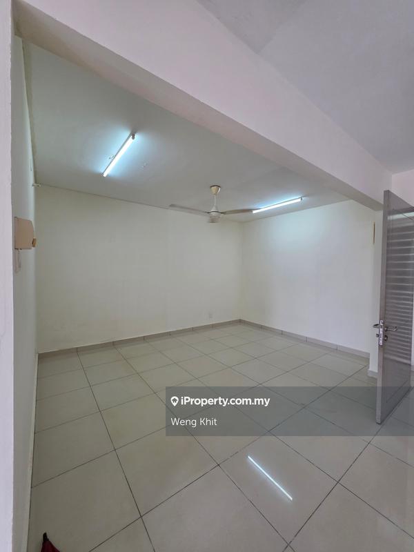 For Sale - Platinum Lake PV 20