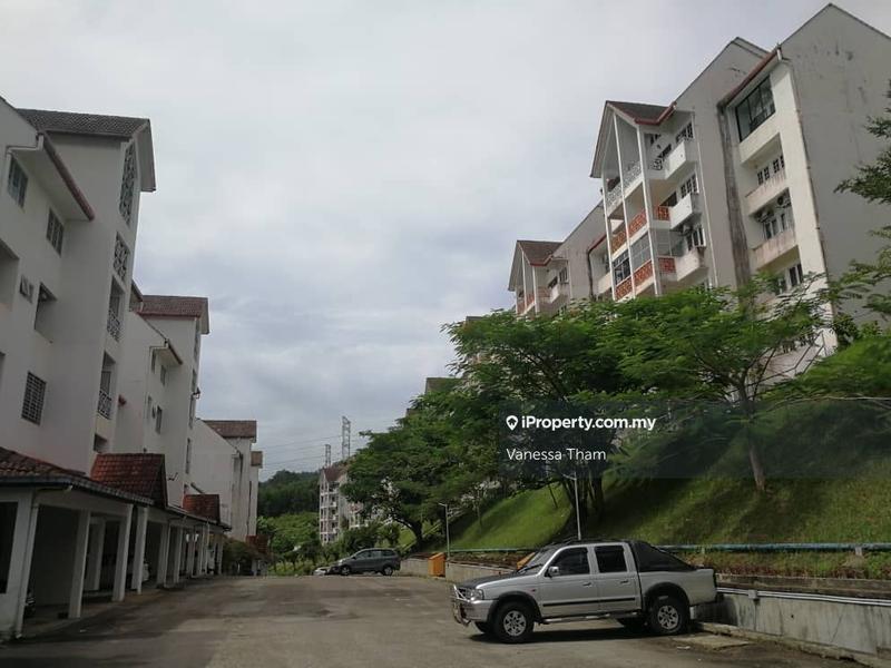 For Sale - Selesa Hillhomes Resort