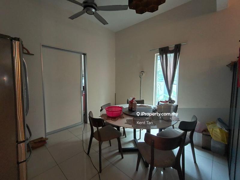 Rumah Berangkai 2.5 Tingkat untuk Dijual di Suria Tropika, Seri Kembangan oleh Kent Tan - iProperty.com.my