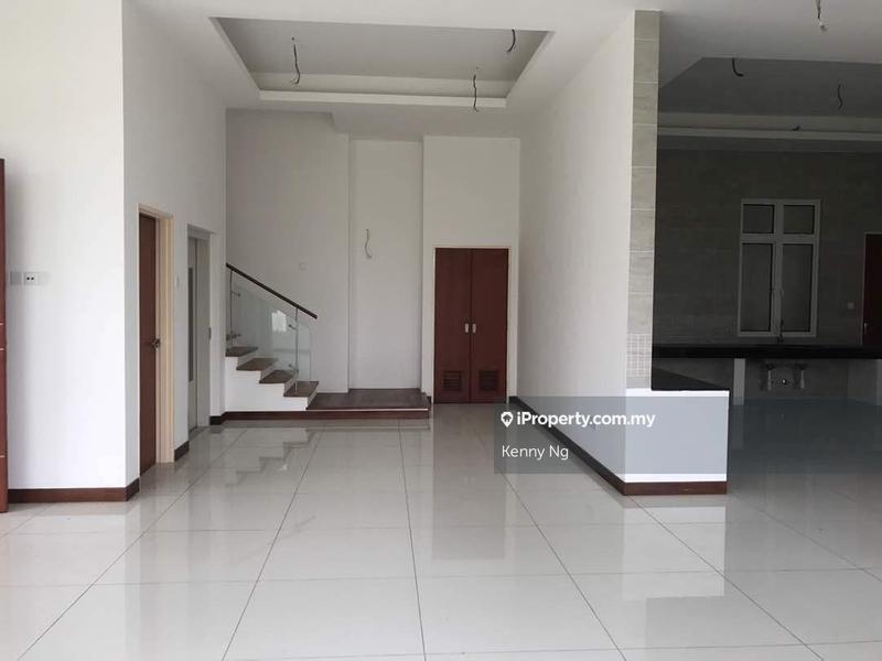 Bungalow House for Sale in Alam Nusantara, Setia Alam by Kenny Ng - iProperty.com.my