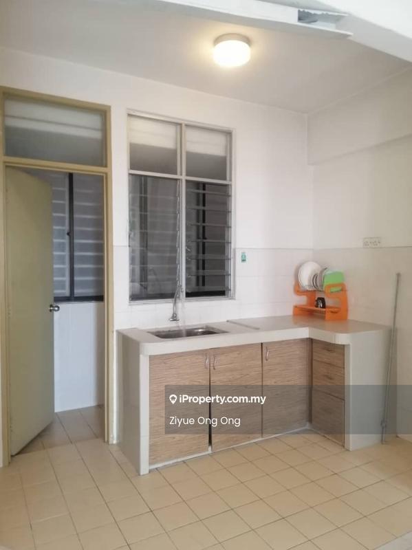 Service Residence for Sale in Rhythm Avenue by Ziyue Ong - Kitchen - iProperty.com.my