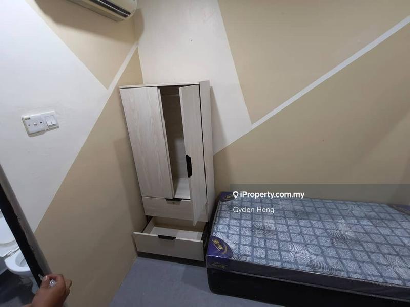Rumah Berkembar untuk Dijual di Taman Pelangi, Johor Bahru oleh Gyden Heng - iProperty.com.my