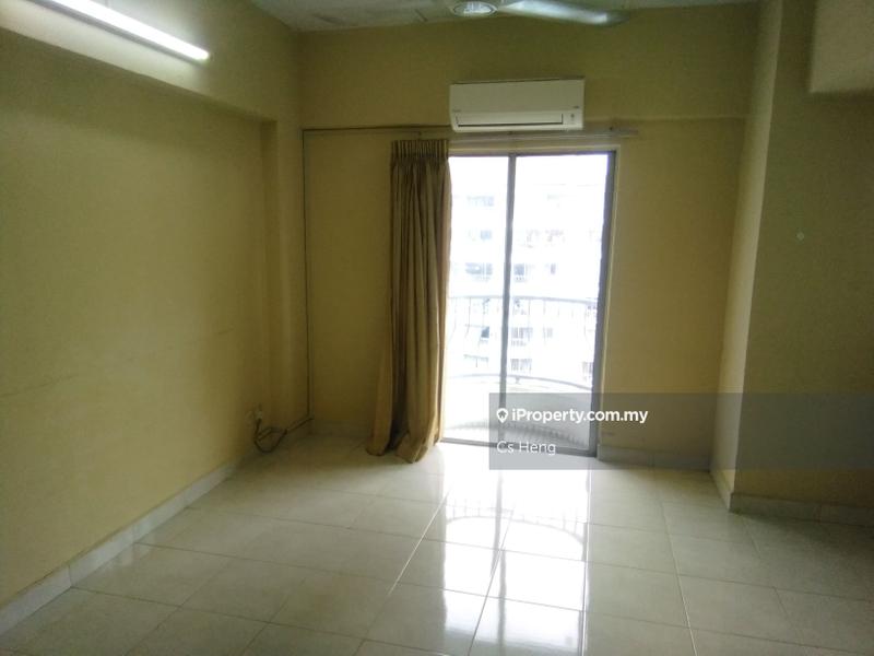 Pangsapuri untuk Dijual di Vista Angkasa oleh Cs Heng - iProperty.com.my