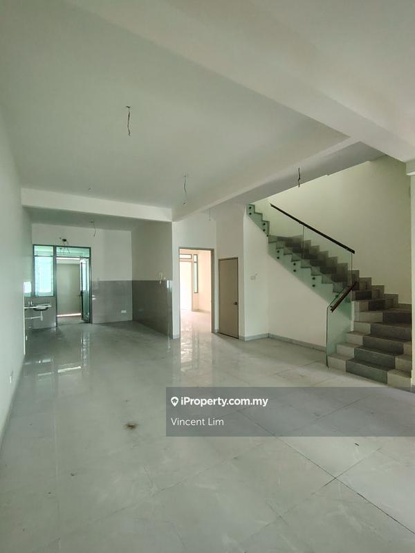 Rumah Teres 3-Tingkat untuk Dijual di D'Island, Puchong oleh Vincent Lim - iProperty.com.my