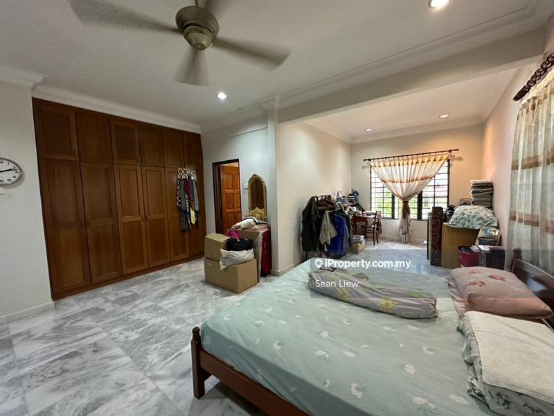 Bungalow House for Sale in Seksyen 17, Petaling Jaya by Sean Liew - iProperty.com.my