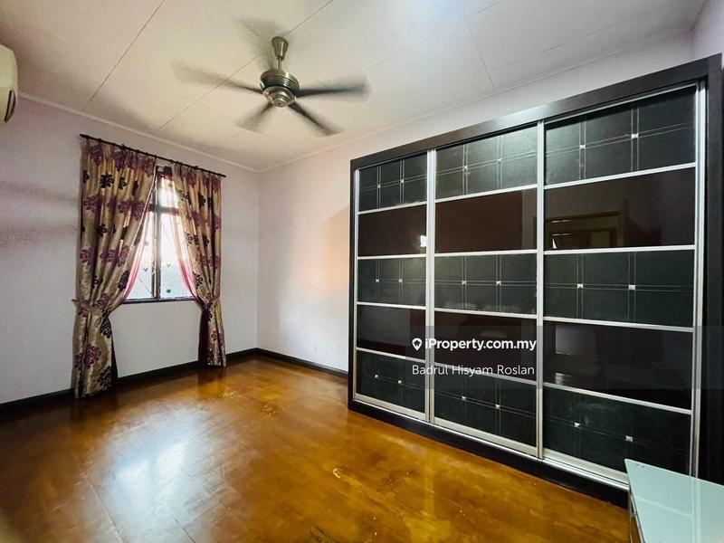 Bungalow House for Sale in Jentayu Timur Enstek, Bandar Enstek by Badrul Hisyam Roslan - iProperty.com.my