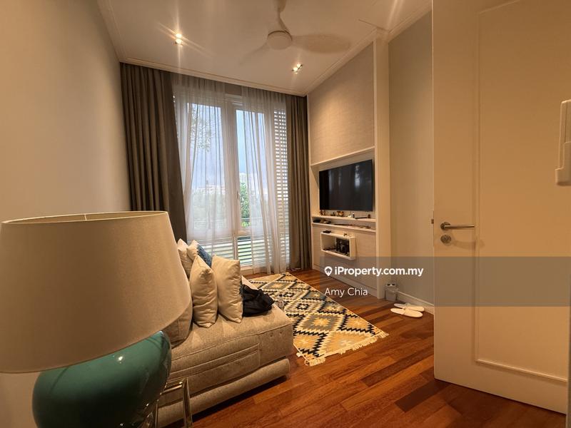 For Sale - Pavilion Hilltop