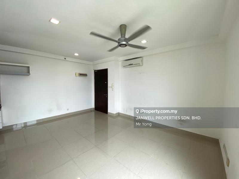 Condominium for Sale in Shaftsbury Residence by Ethan Yong - iProperty.com.my