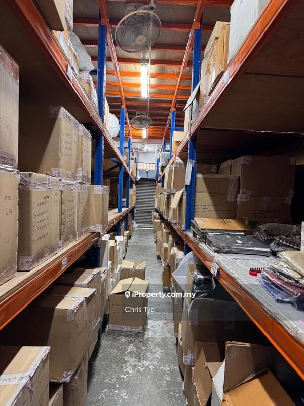 For Sale - Taman Medan, PJS 3 @ 3 Adjoining 2 Sty Terrace Factory Petaling Jaya