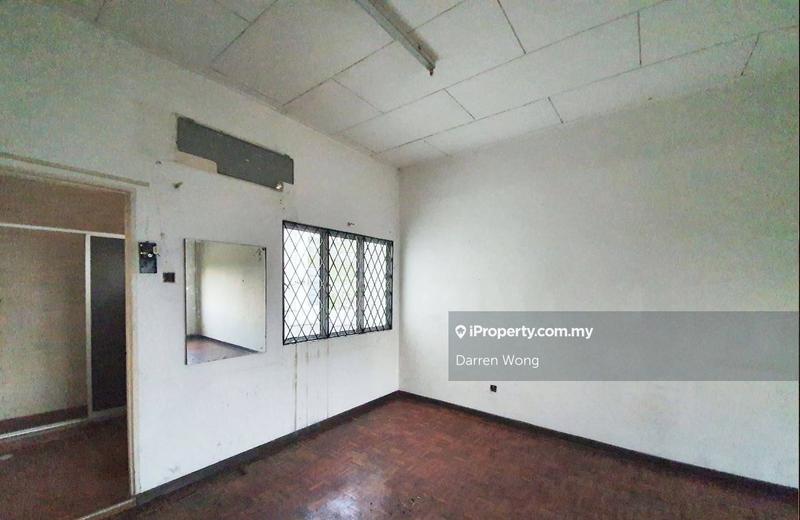 Banglo untuk Dijual di Taman Lucky, Bangsar oleh Darren Wong - iProperty.com.my