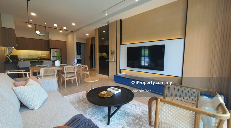 For Sale - THE VUE @ MONTEREZ