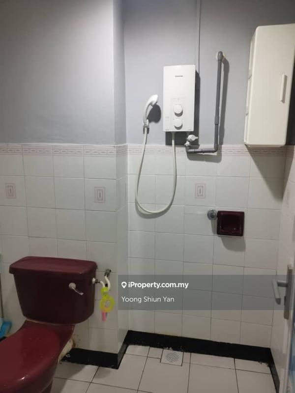 For Sale - Kelana Puteri