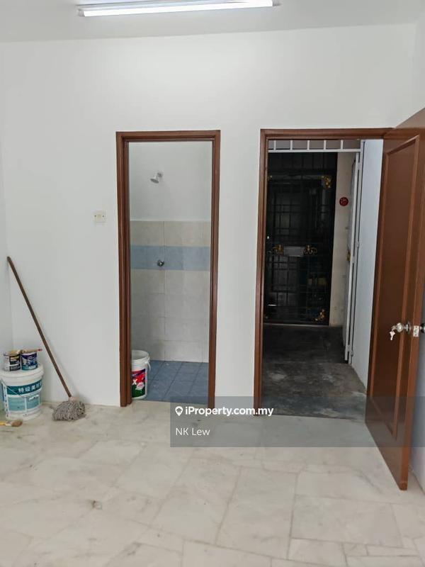 Pangsapuri untuk Disewa di Desaminium Rimba oleh NK Lew - iProperty.com.my