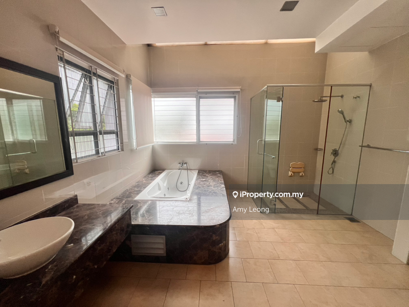 Rumah Berkembar untuk Dijual di Damansara Legenda, Petaling Jaya oleh Amy Leong - iProperty.com.my