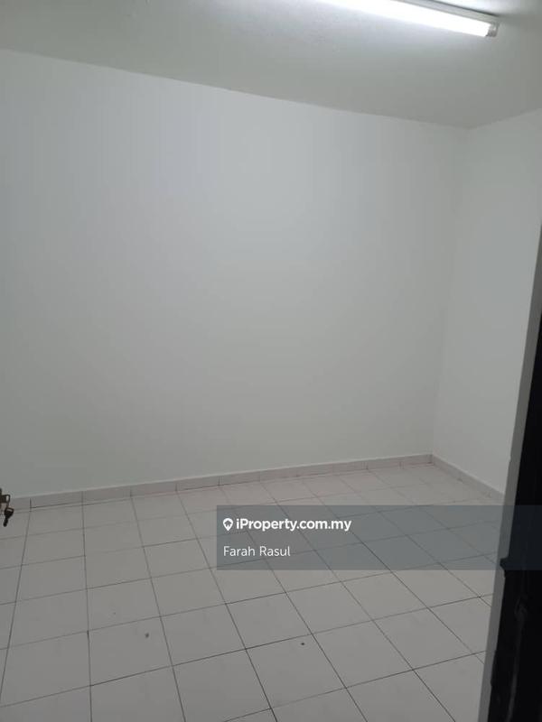 For Sale - Taman Petaling Utama Flat
