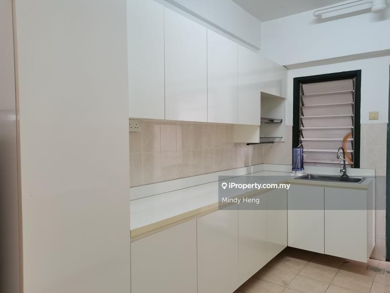 Apartment for Sale in Bayu Puteri 3 by Mindy Heng - iProperty.com.my