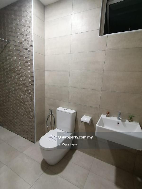 Condominium for Sale in The Paradigm Suites by Yi Wan Hew - iProperty.com.my