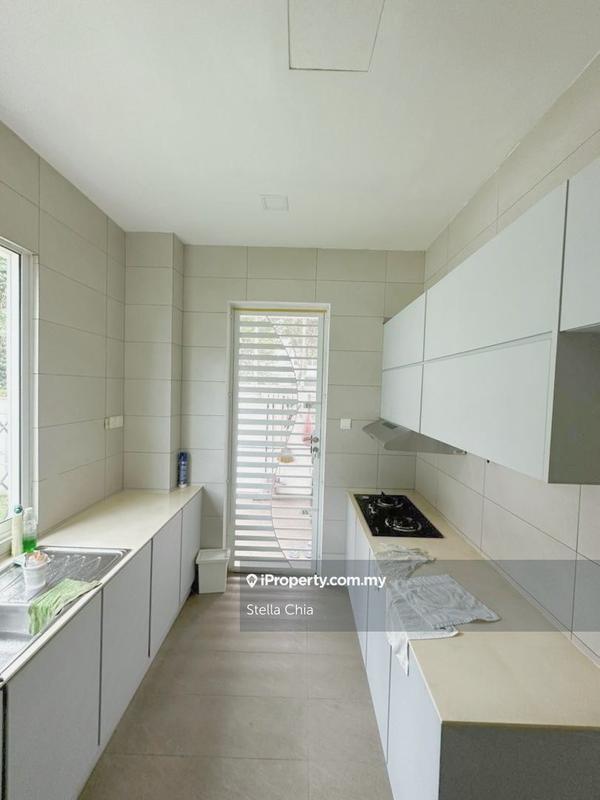 Bungalow House for Sale in Permas Jaya, Johor Bahru by Stella Chia - iProperty.com.my