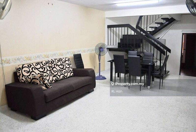 Rumah Teres 2-Tingkat untuk Dijual di SS15, Subang Jaya oleh RL Han - Living Room - iProperty.com.my