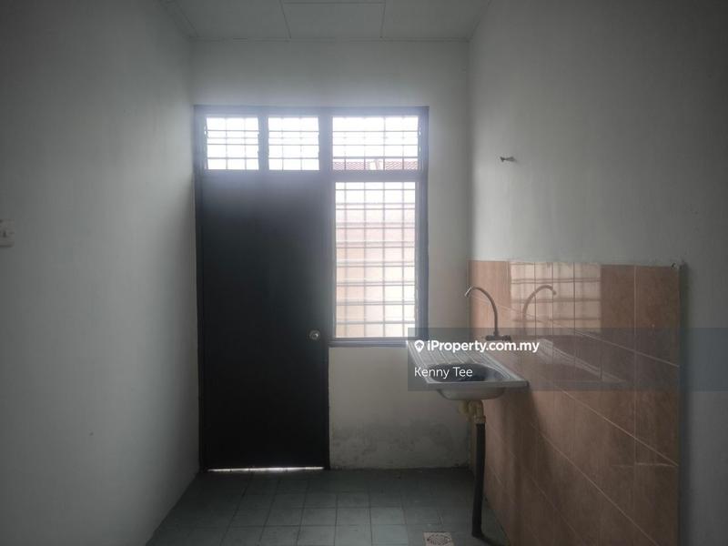 1-storey Terraced House for Sale in Taman Desa Pd, Linggi by Kenny Tee - iProperty.com.my