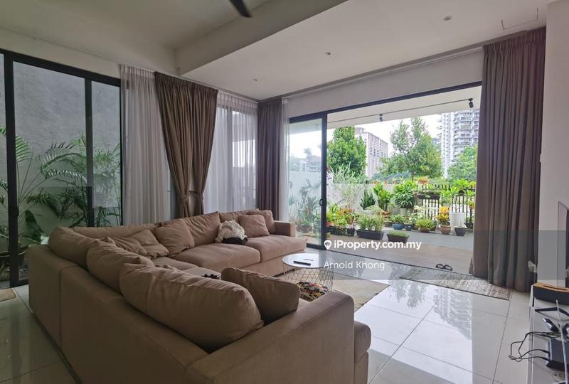 4-storey Terraced House for Sale in Empire Residence, Damansara Perdana by Arnold Khong - iProperty.com.my