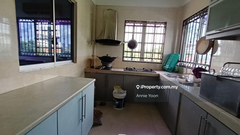 Rumah Teres 2.5-Tingkat untuk Dijual di BANDAR PUCHONG JAYA, Puchong oleh Annie Yoon - iProperty.com.my