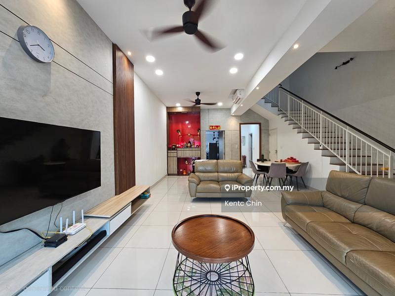3-storey Terraced House for Sale in Tropicana Cheras, Cheras by Kentc Chin - Living Room - iProperty.com.my