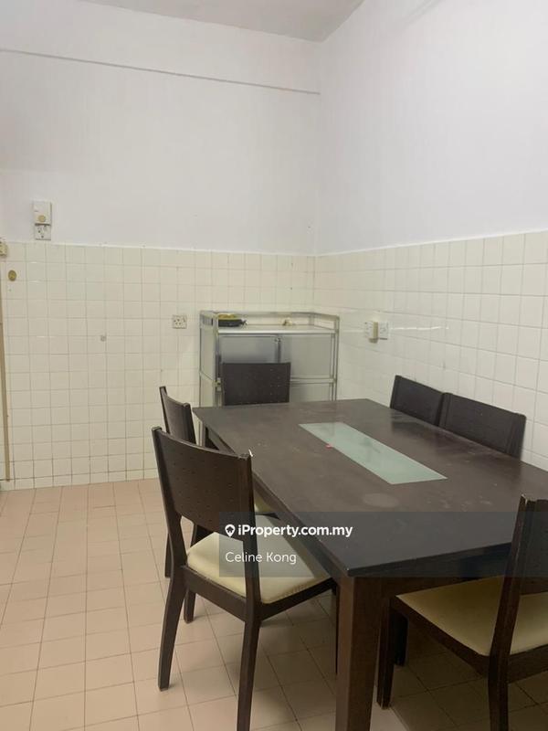 Rumah Bandar untuk Dijual di Taman Bukit Teratai, Ampang oleh Celine Kong - iProperty.com.my