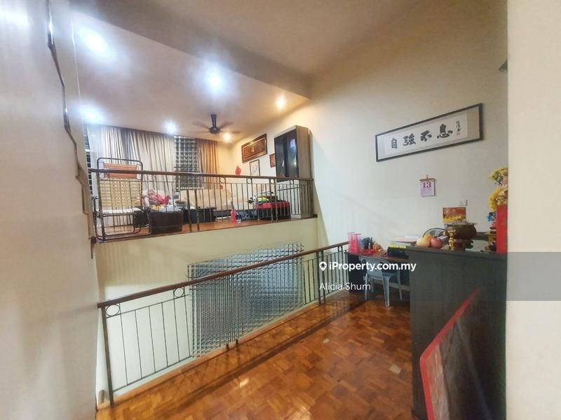 Rumah Teres untuk Dijual di Taman Bukit Jaya, Ulu Tiram oleh Alicia Shum - iProperty.com.my