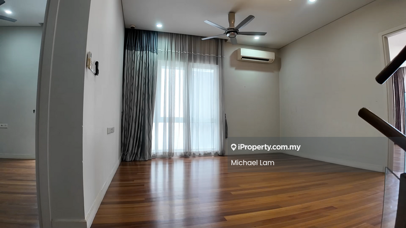 Bungalow House for Rent in Sunway Damansara, Kota Damansara by Michael Lam - Living Room - iProperty.com.my