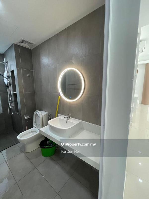 For Sale - Emerald Hill