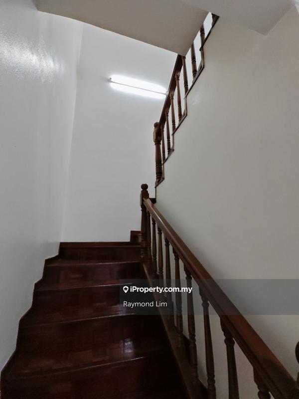 Rumah Berangkai 2 Tingkat untuk Dijual di 7a1nq, Batu Berendam oleh Raymond Lim - iProperty.com.my