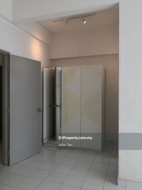 Condominium for Sale in Sterling by Allen Tan - iProperty.com.my