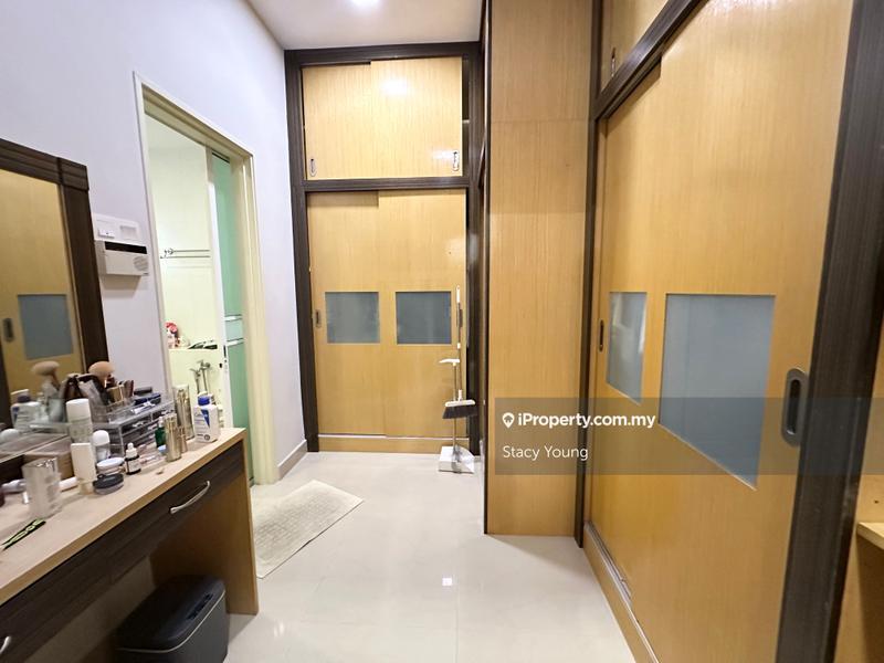 Rumah Berkembar untuk Dijual di Bukit Sungai Long, Bandar Sungai Long oleh Stacy Young - iProperty.com.my