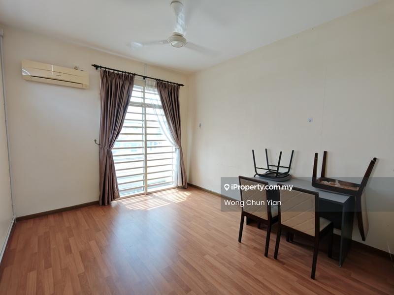 Rumah Berangkai 2.5 Tingkat untuk Dijual di Permata Hill Park, Sungai Petani oleh Adam Wong - Living Room - iProperty.com.my