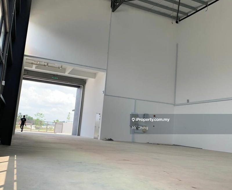 Semi-D Kilang untuk Disewa di Elmina West, Sungai Buloh oleh Mr Ching - iProperty.com.my