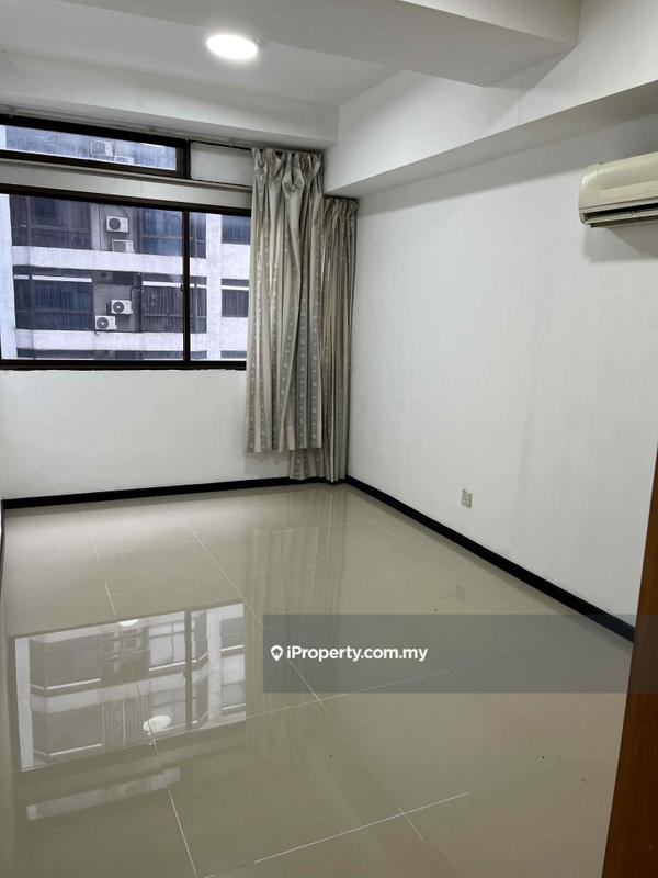 Kediaman Servis untuk Dijual di Fahrenheit 88 (KL Plaza Suites) oleh Chen Kah Seng - iProperty.com.my