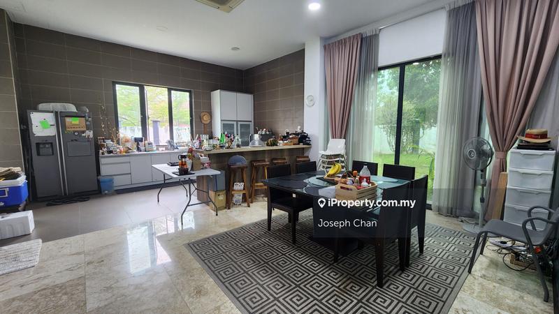 Bungalow House for Sale in Seksyen 7, Shah Alam by Joseph Chan - iProperty.com.my